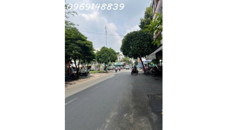 Bán gấp shophouse đầy tiềm năng chung cư Bàu Cát II – Tân Bình
